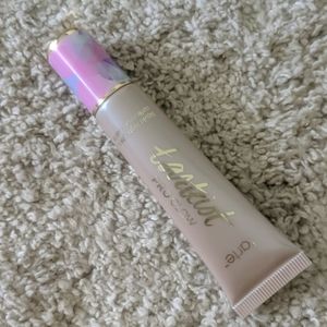 Tarte Liquid Highlighter